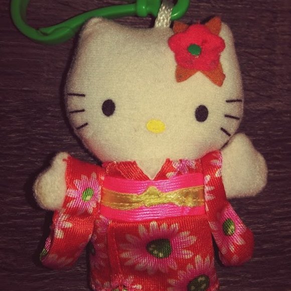 Vintage Sanrio McDonald's Hello Kitty Plush Japanese Kimono Clip Key - Picture 2 of 5